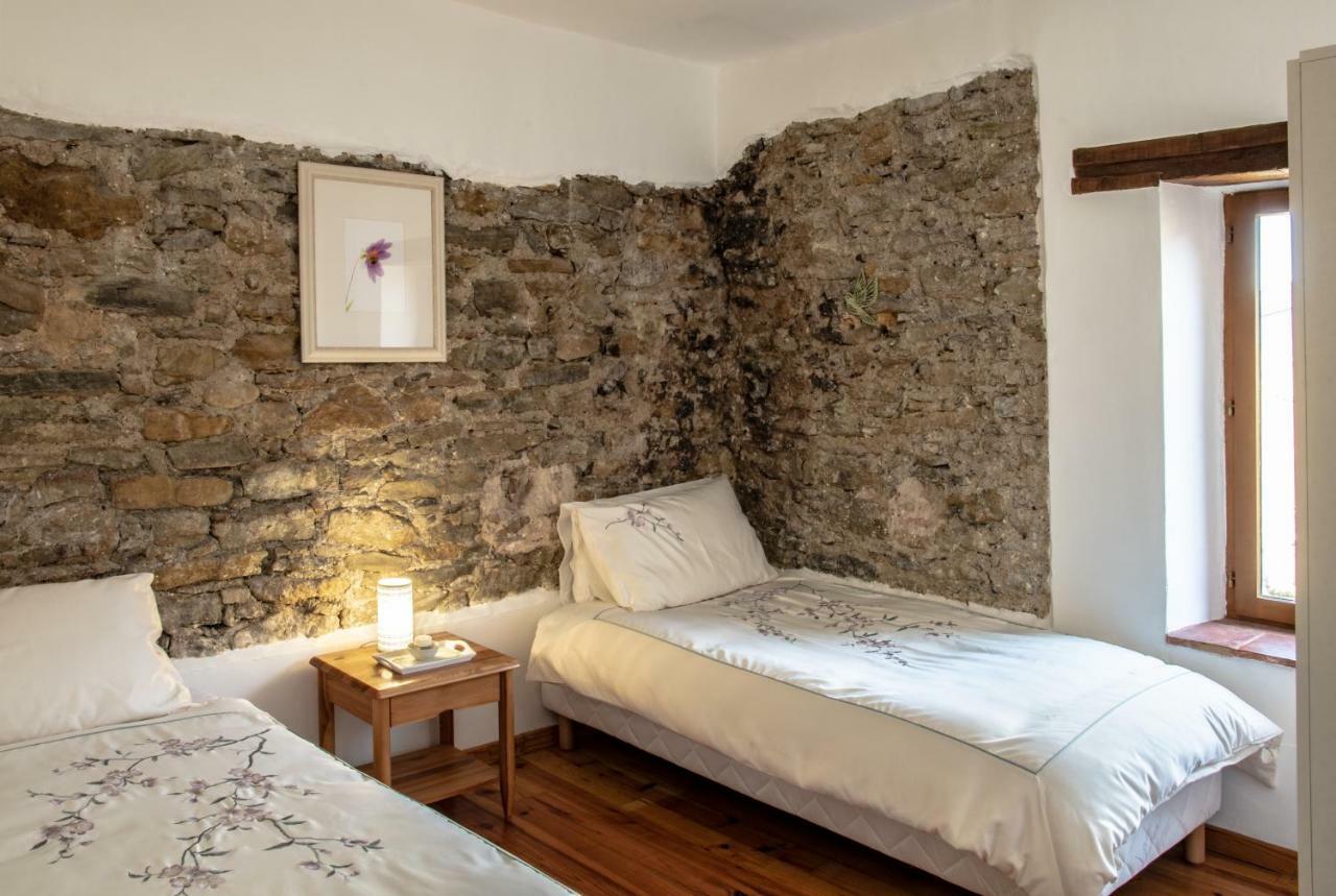 Ferienwohnung La Cour De L'Olivier Chalabre Exterior foto
